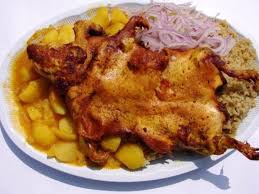 Cuy chactado con papas doradas